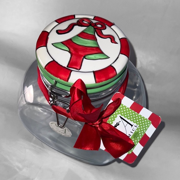 Set of 2 Space Saver Christmas Containers - Picture 3 of 16